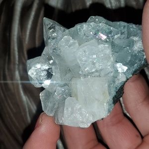 Stunning, sparkly, water clear apophyllite cluster to RELEASE ANXIETY & FEAR!